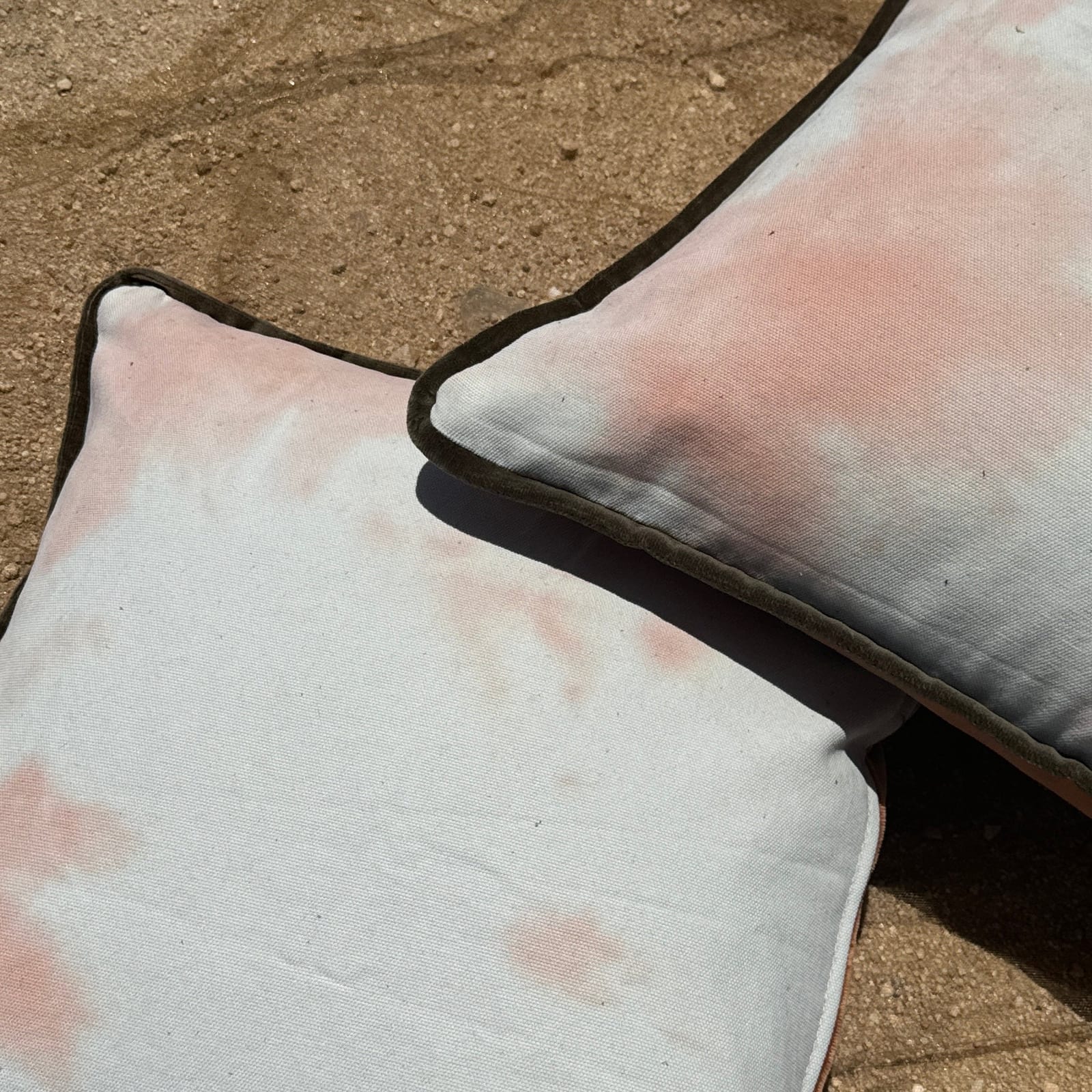 Burnt Orange Velvet & Peach & Grey Tie-Dye Colorblocked Pillow Set - Monte Visión