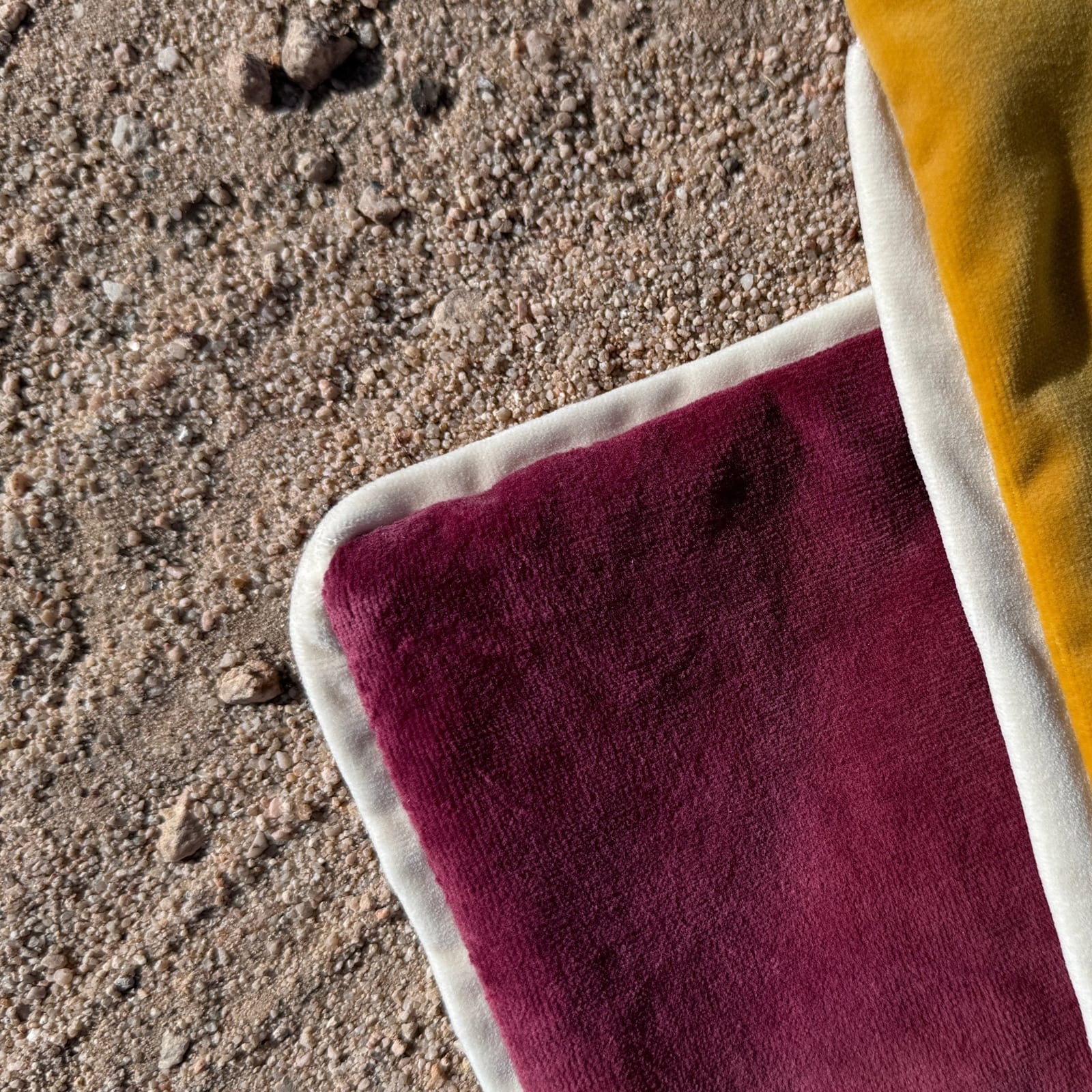 Dark Magenta & Mustard Velvet Colorblocked Throw Pillow Set - Monte Visión