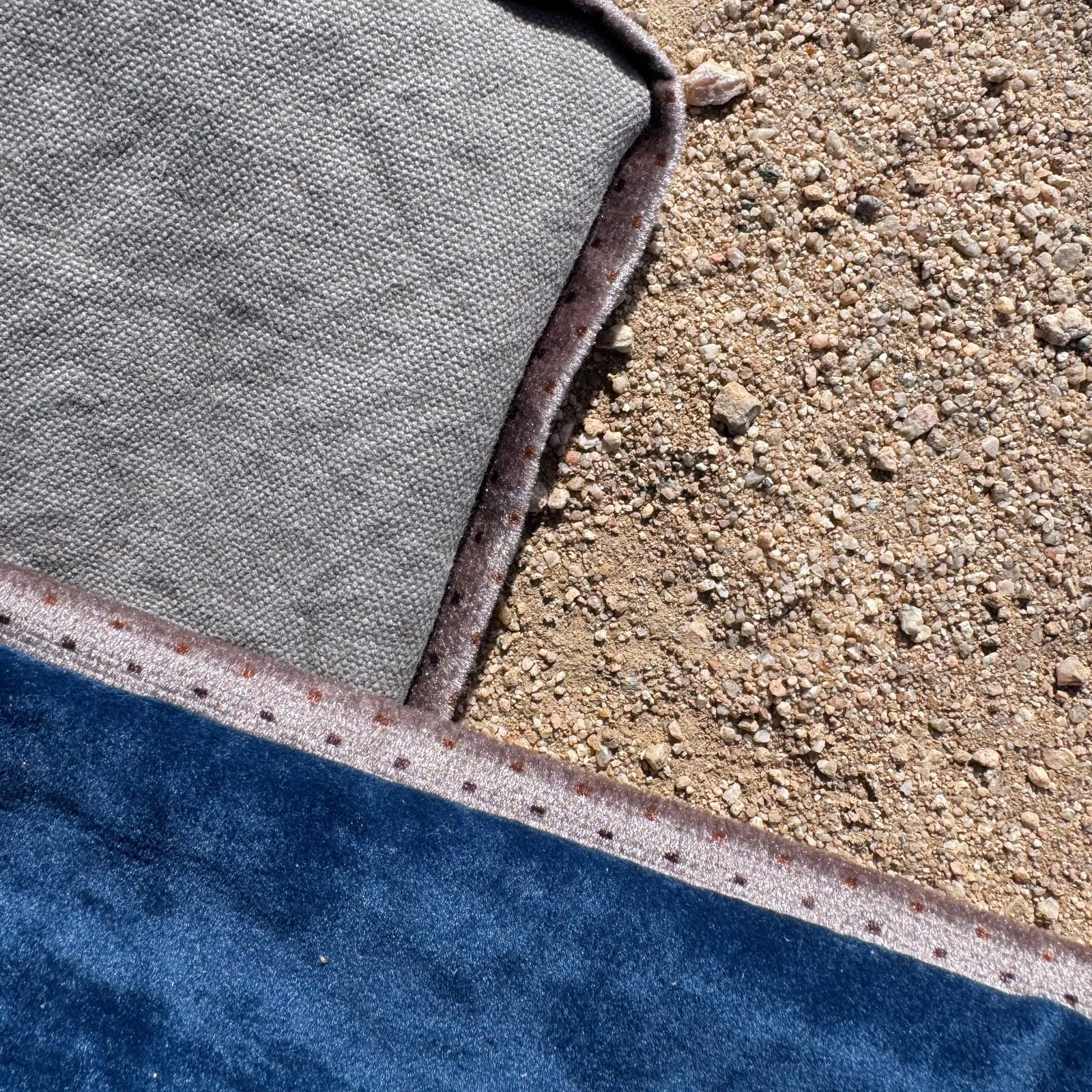 Navy Velvet & Seal Grey Canvas Colorblocked Throw Pillow Set - Monte Visión