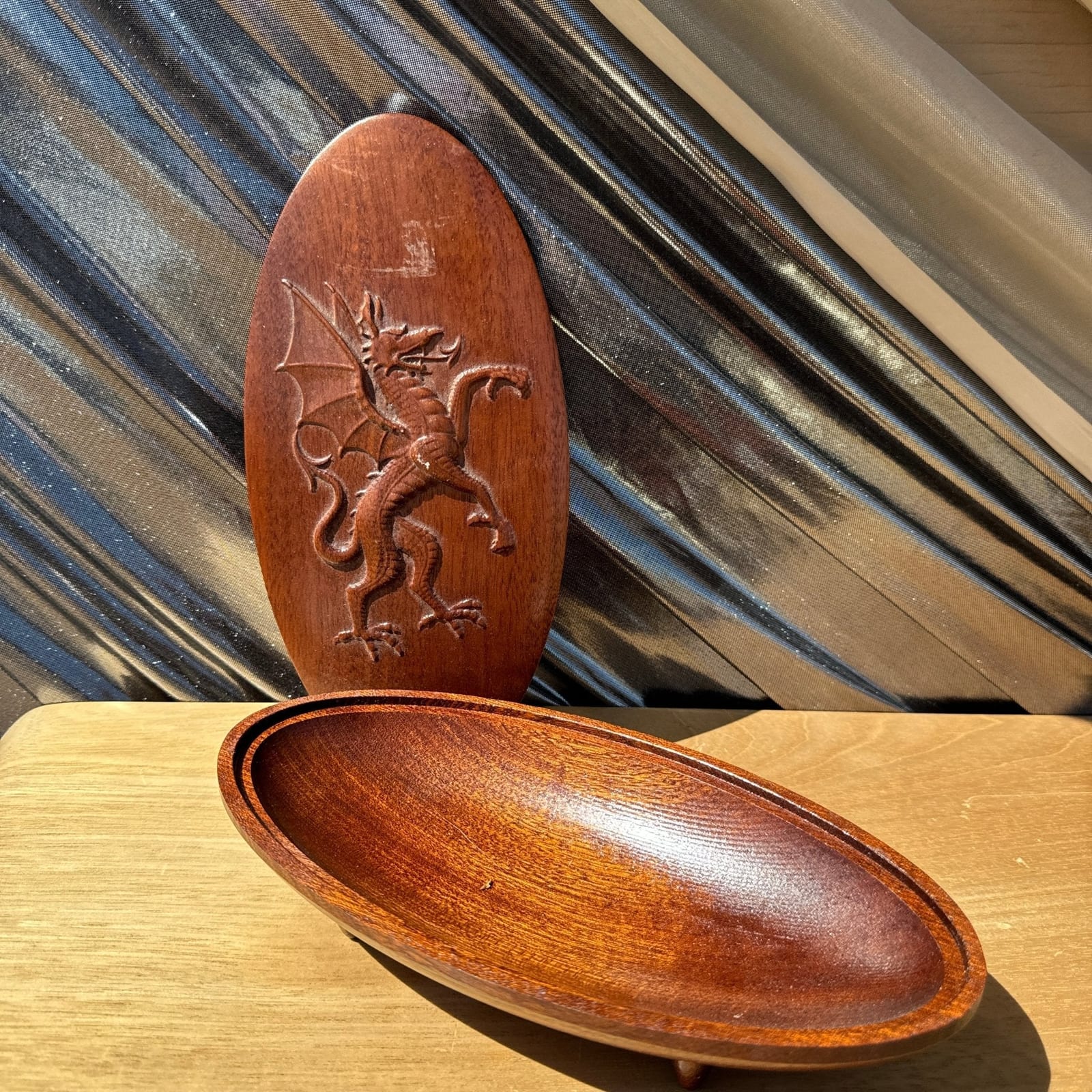 Vintage Carved Dragon Lidded Wood Trinket Box - Monte Visión