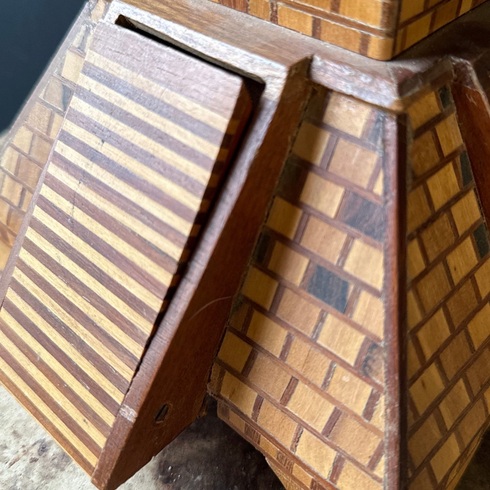 1970's Mexican Wood Marquetry Chichen Itza Cigarette & Matches Trinket Box - Monte Visión