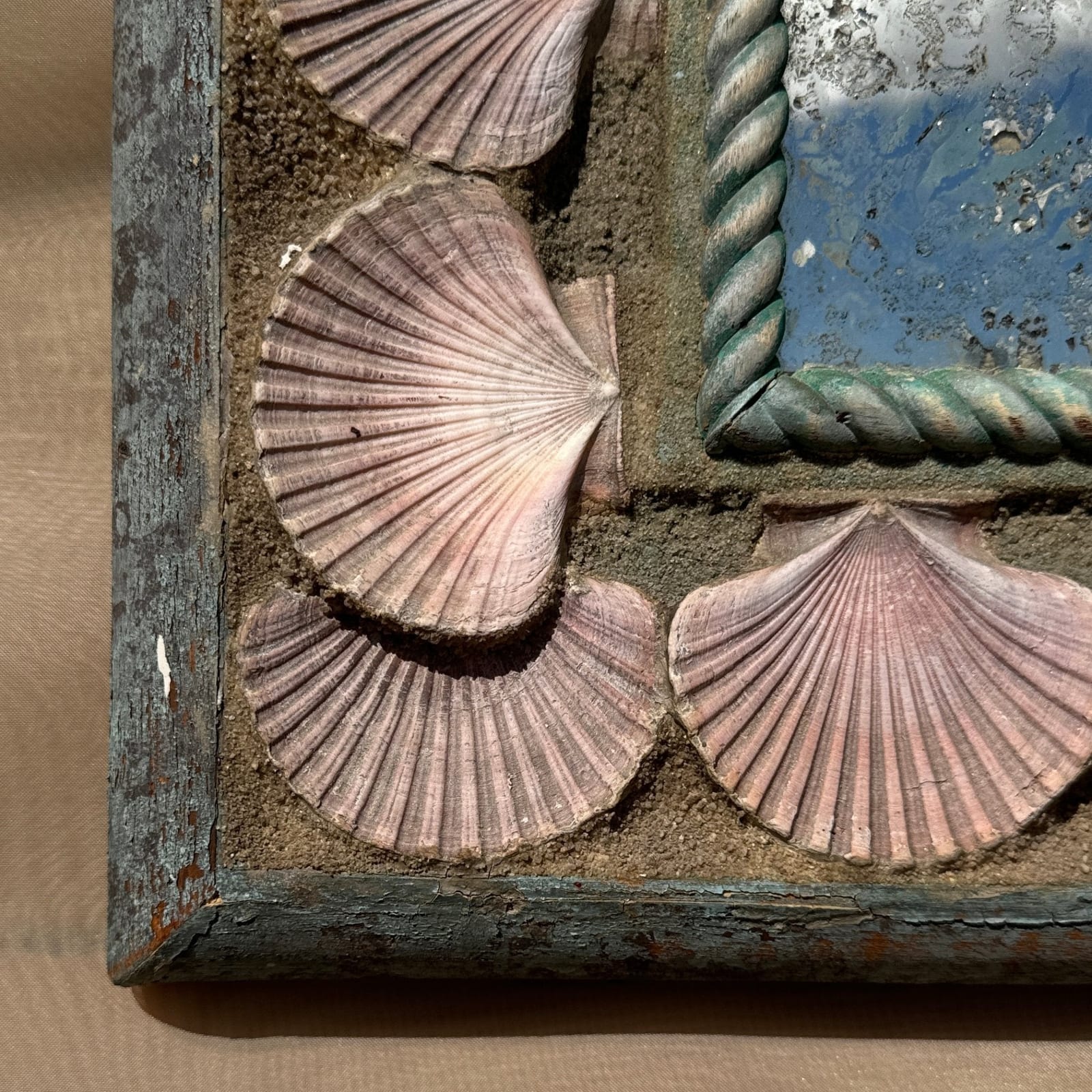 Antique Lilac Masonry & Shell Mirror - Monte Visión
