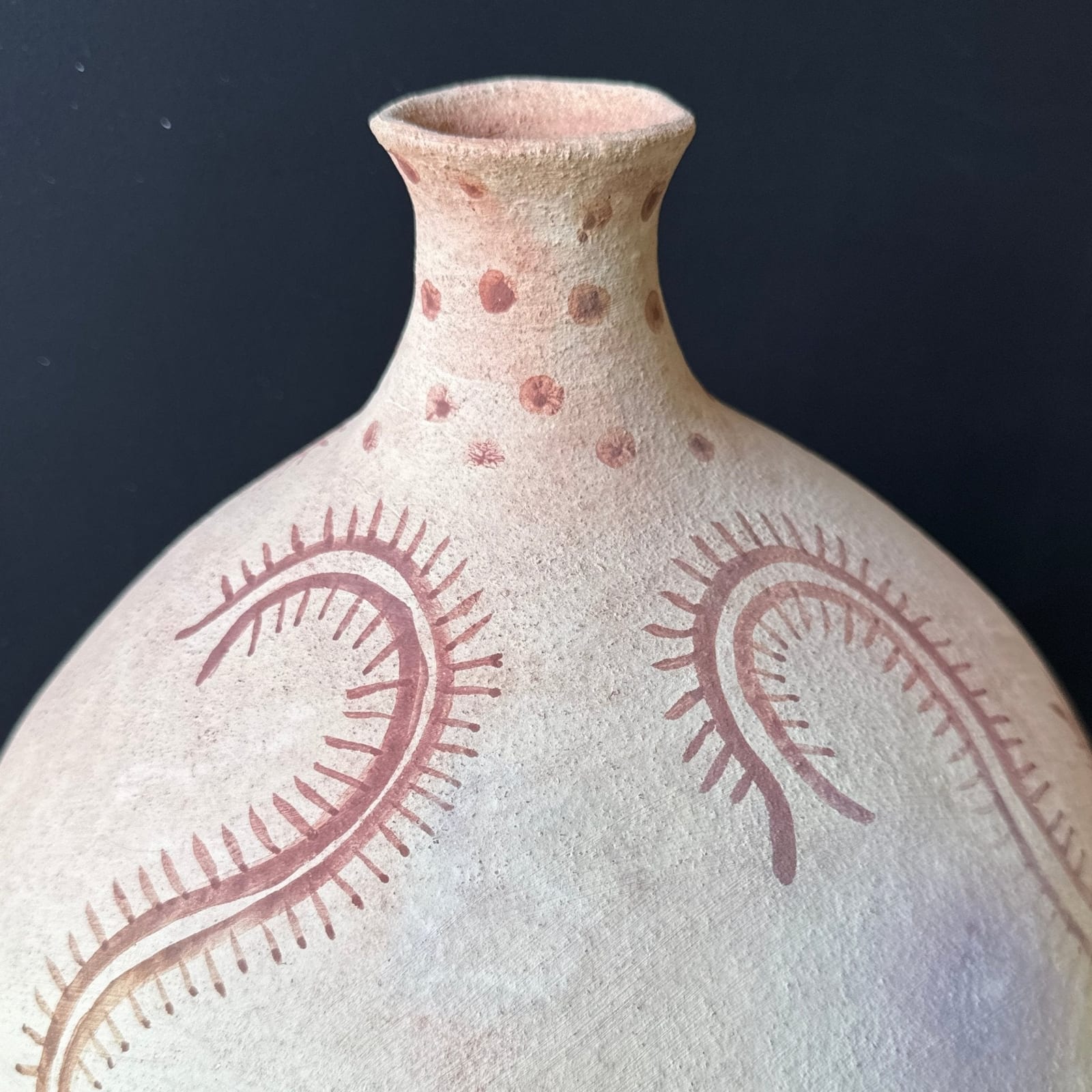 Contemporary Tony Soares Cahuilla Indian Pottery Vessel - Monte Visión