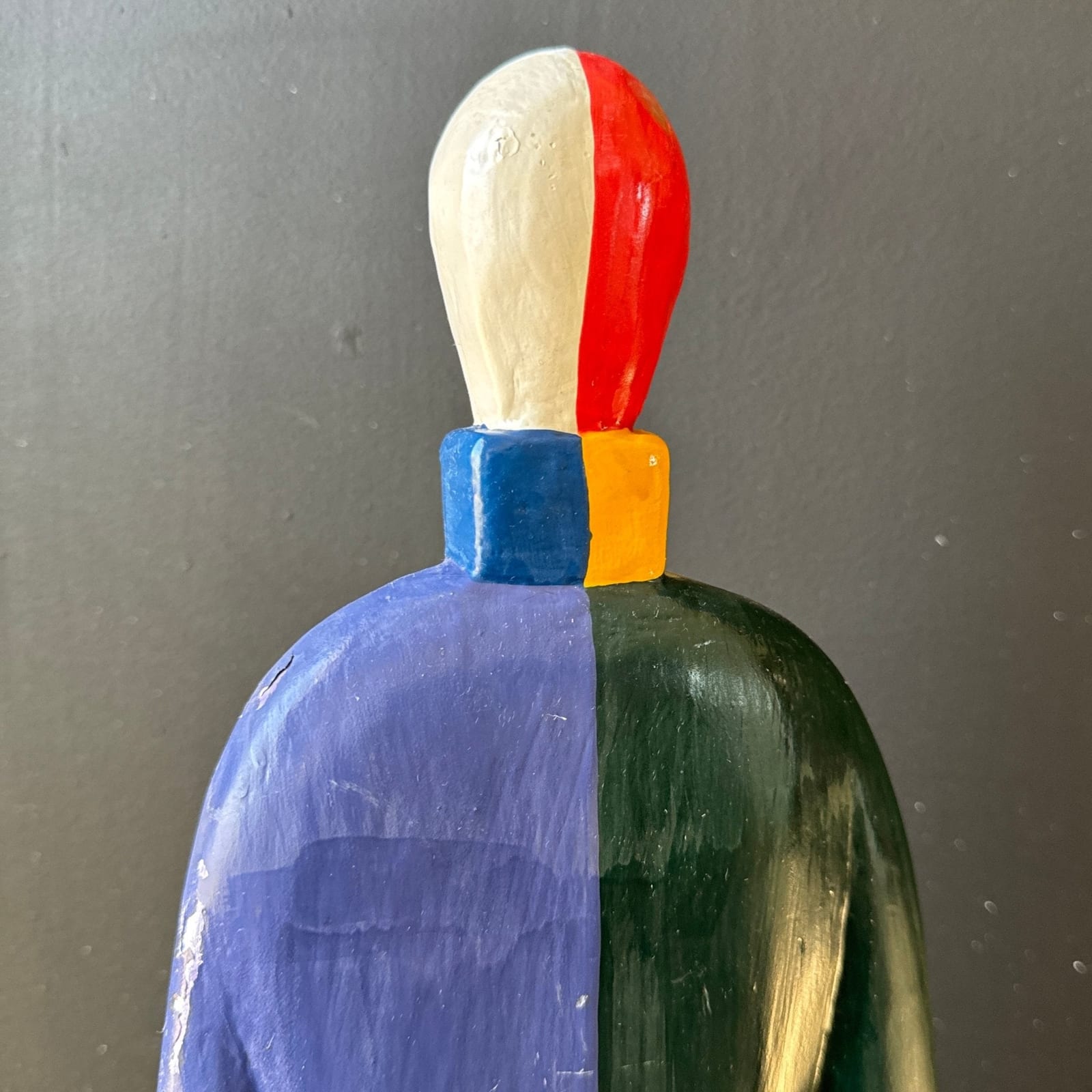 Kazimir Malevich Abstract Modernist Guggenheim Sportsmen Figure - Monte Visión