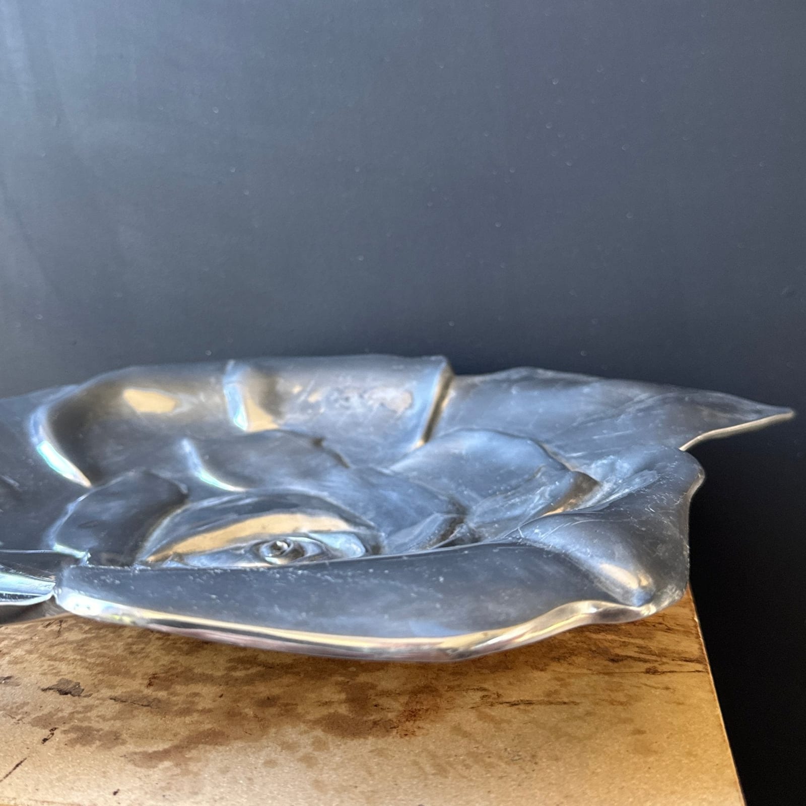 Postmodern Aluminum Oversized Rose Fruit Dish - Monte Visión
