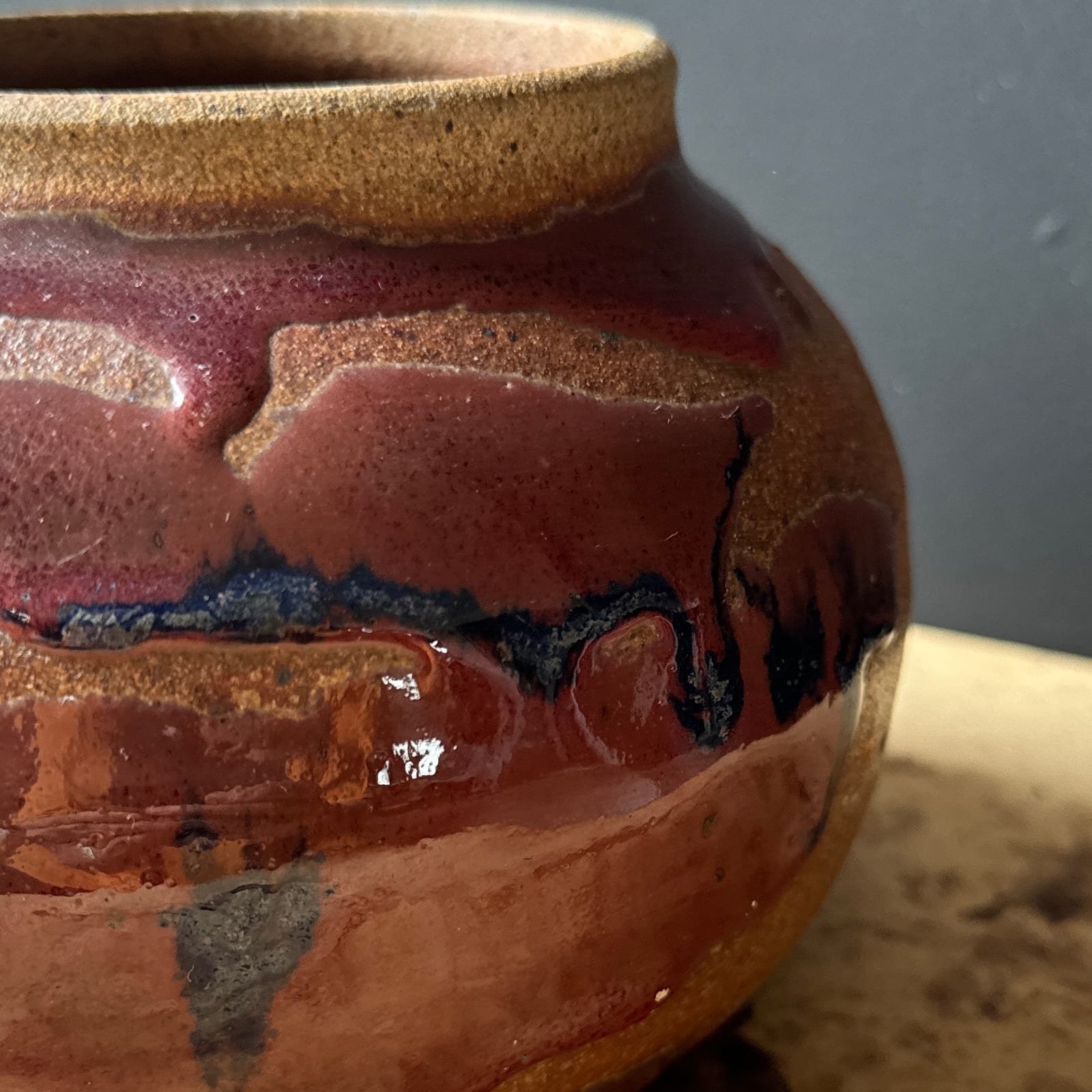 Postmodern Maroon & Blue Glazed Studio Pottery Vessel - Monte Visión
