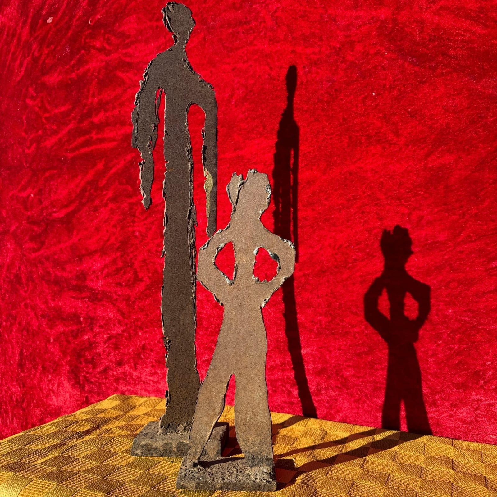 Postomodern Torch-Cut Steel Men Sculptures Duo - Monte Visión