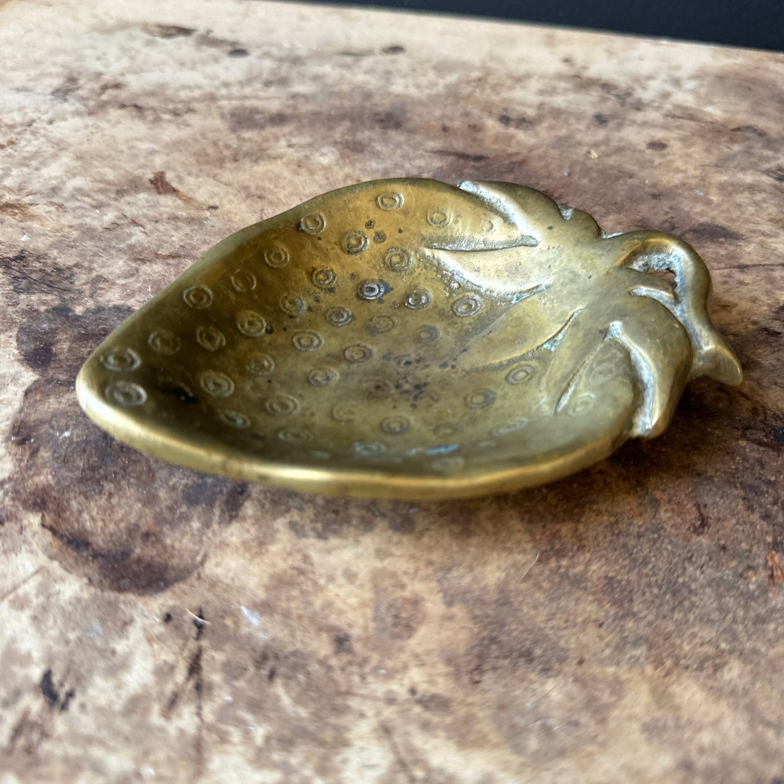Vintage 1970's Solid Brass Strawberry Ring Tray Or Ashtray - Monte Visión