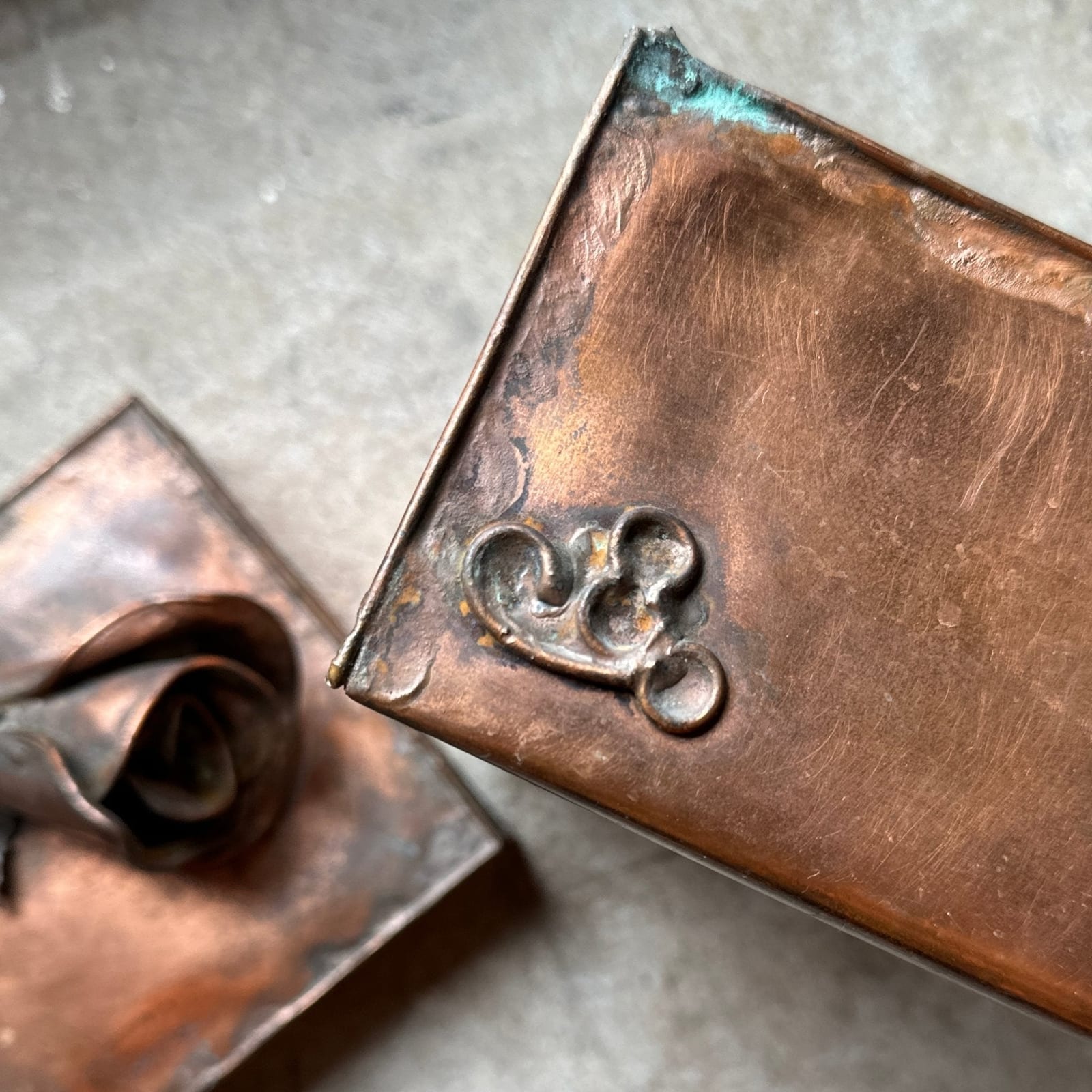 Vintage Artist-Made Copper Rose Box - Monte Visión