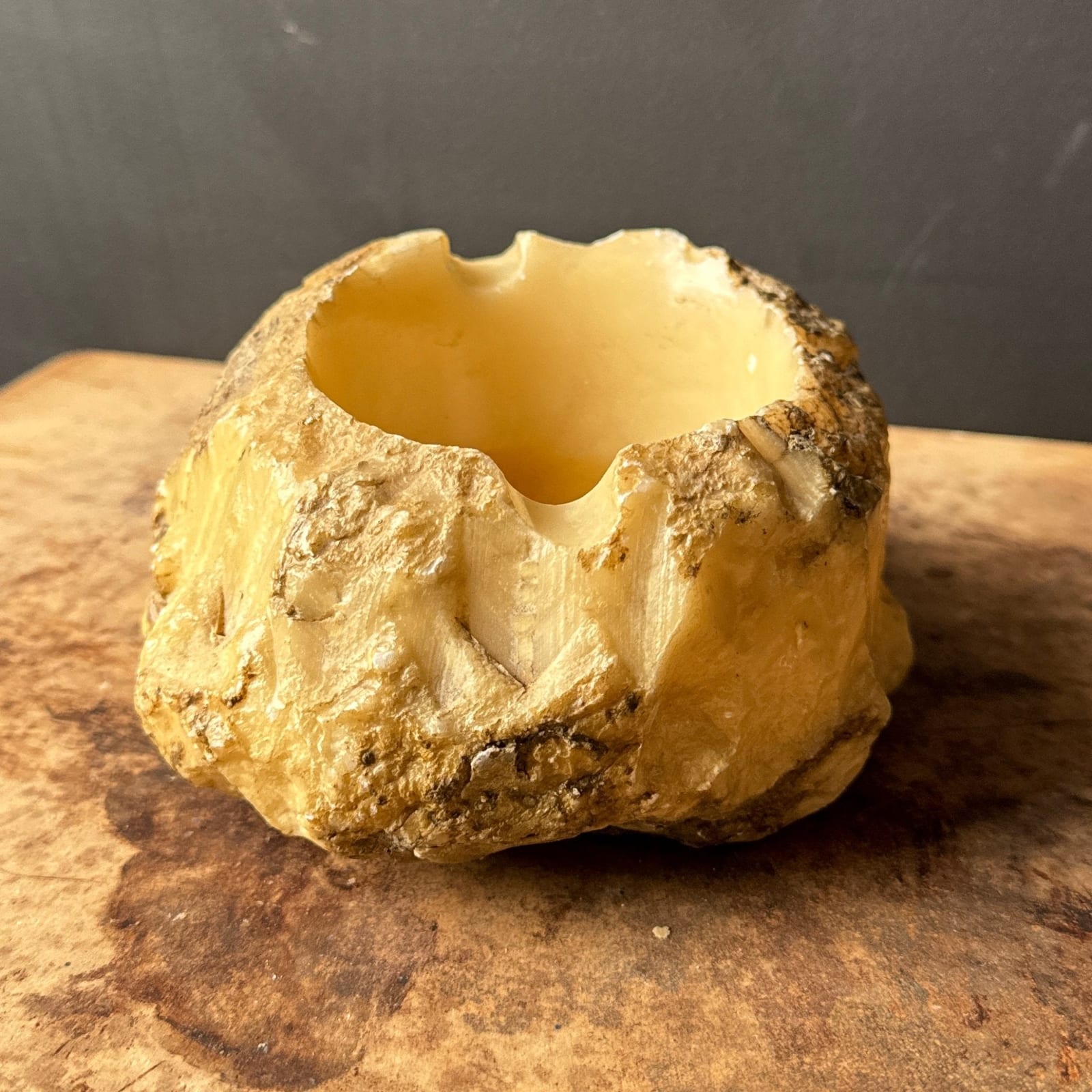 Vintage Carved Cream Brutalist Sandstone Chunk Ashtray - Monte Visión
