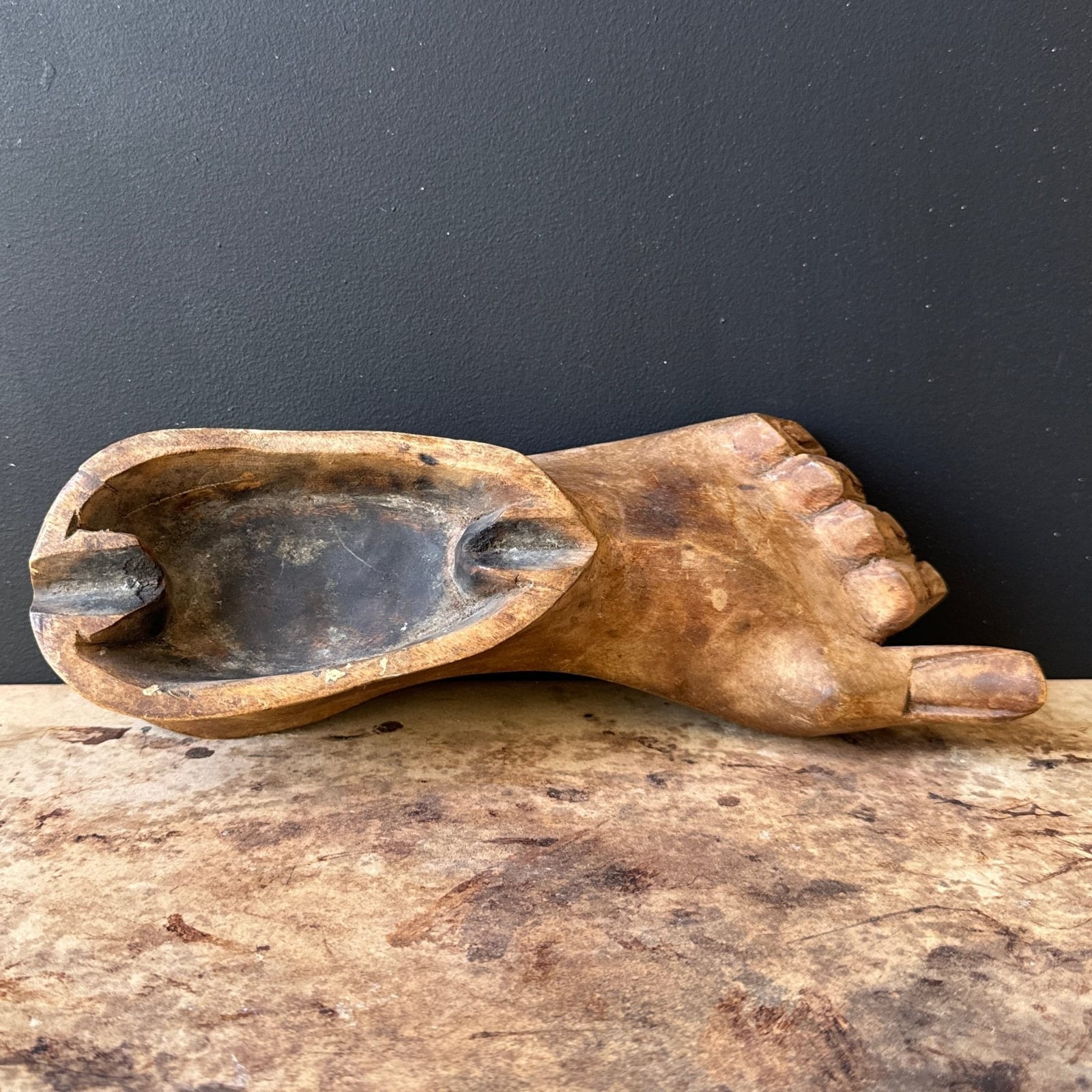 Vintage Hand-Carved Foot Ashtray - Monte Visión