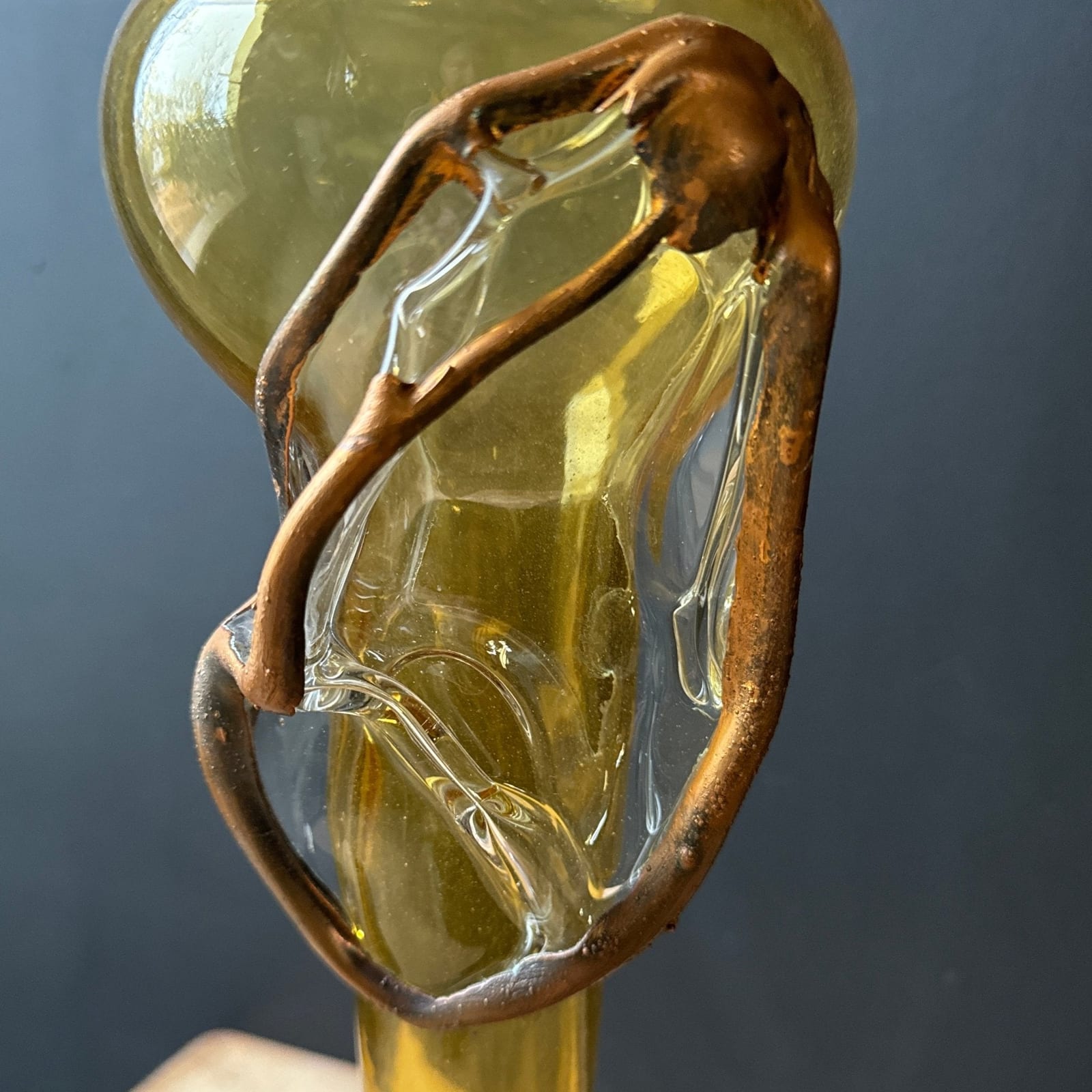 Vintage Large Yellow Artist-Made Vase With Gold Glass Detail - Monte Visión