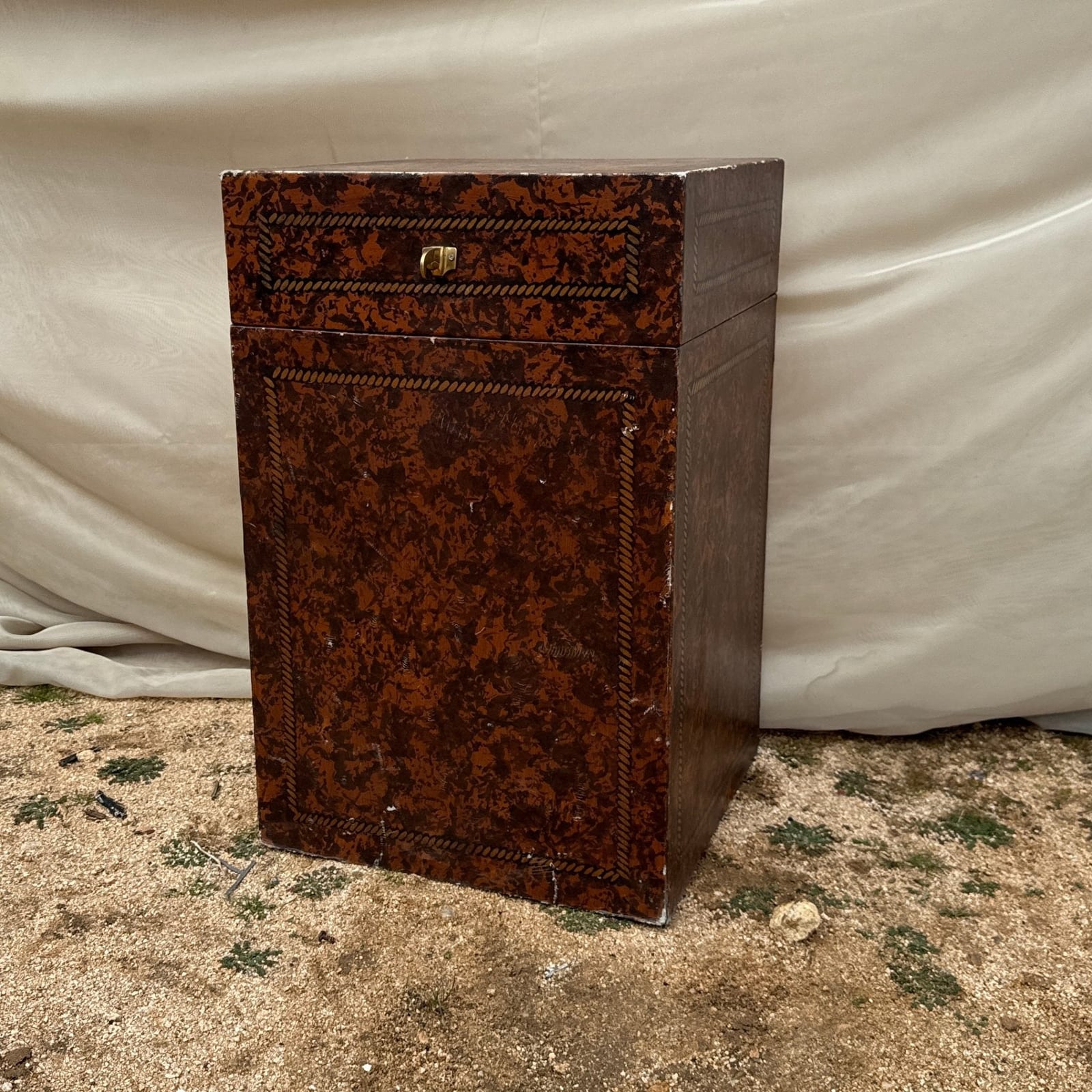 Vintage Leather Trompe L'Oeil Rope & Burl Wood Motif Storage Box - Monte Visión