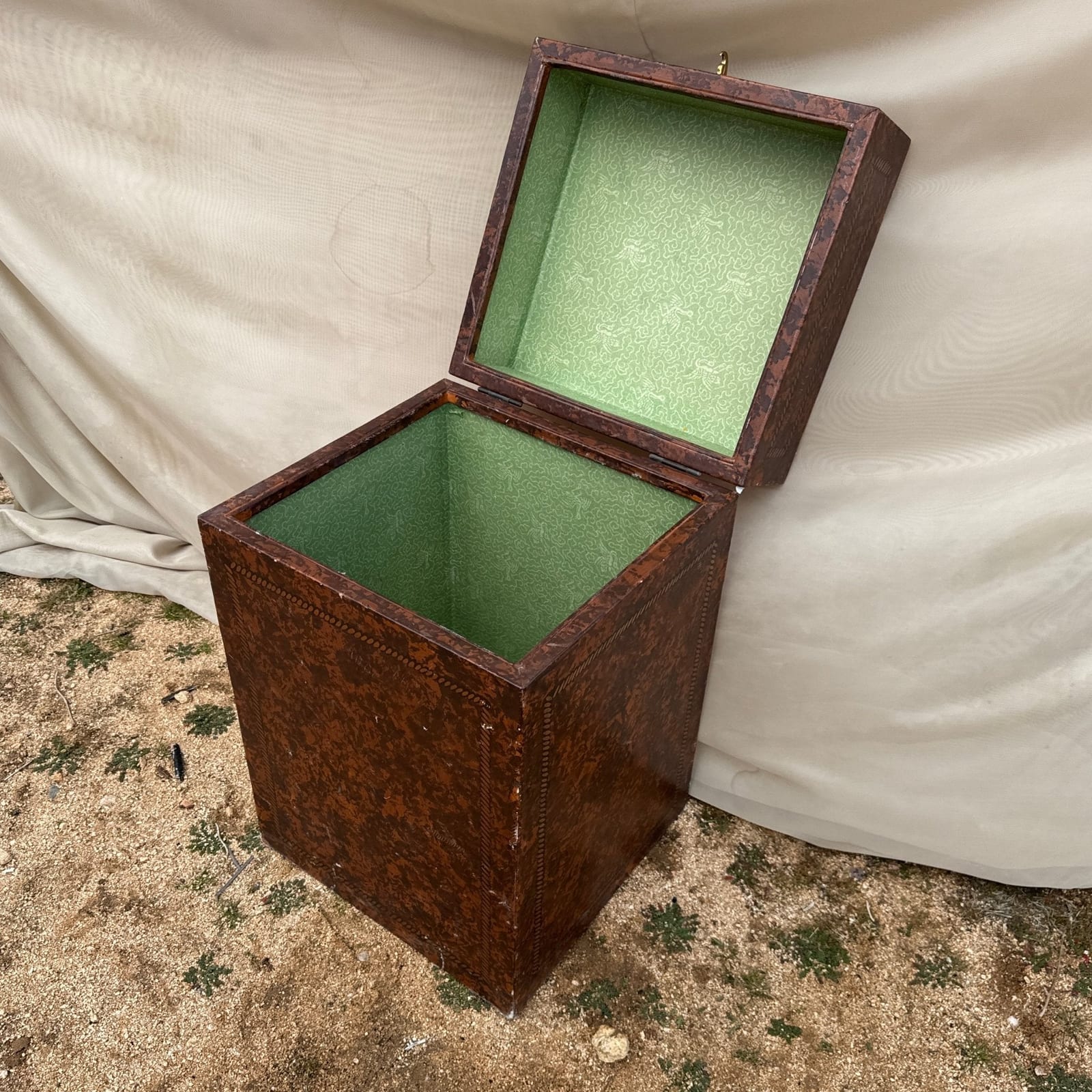 Vintage Leather Trompe L'Oeil Rope & Burl Wood Motif Storage Box - Monte Visión