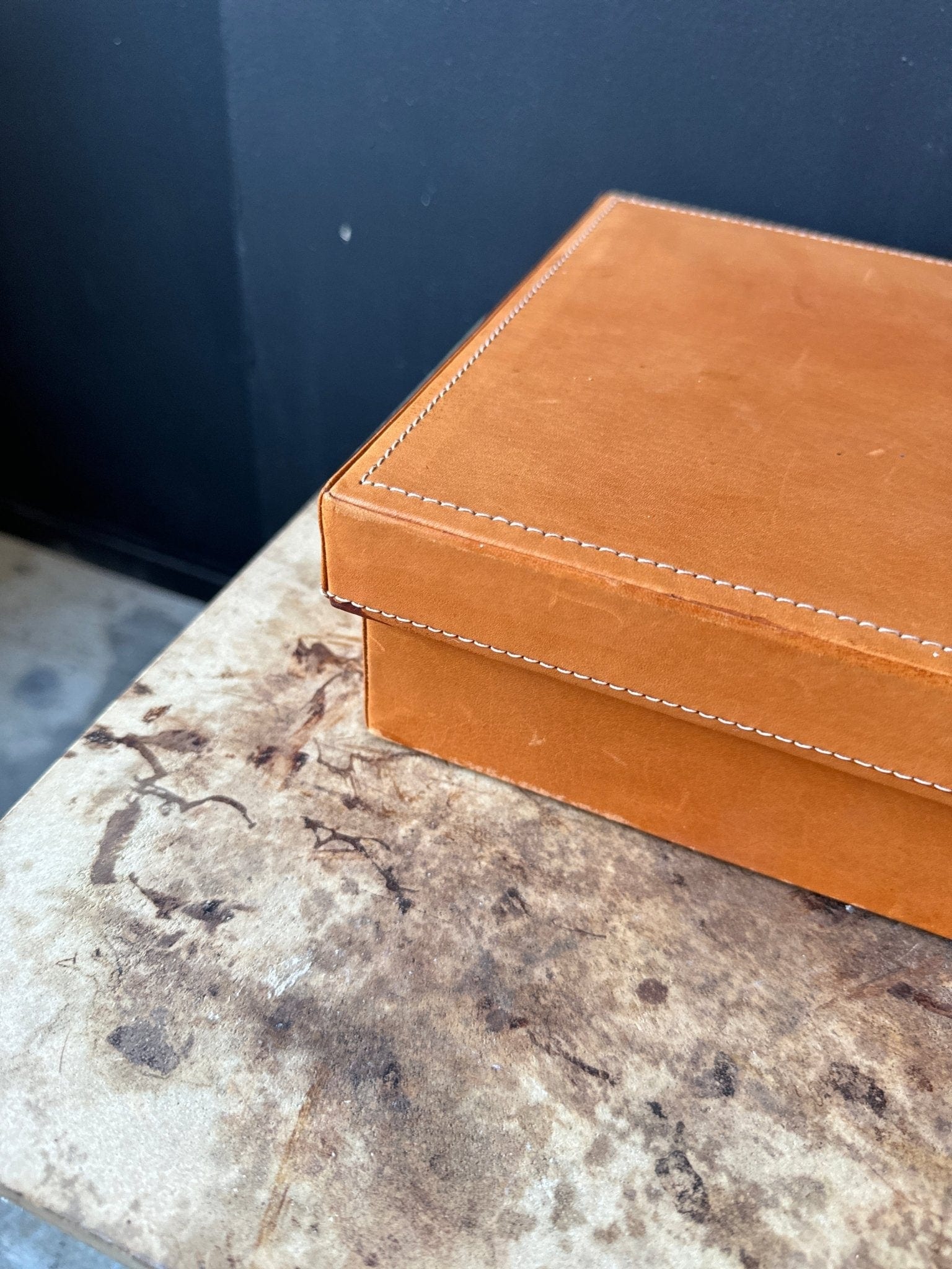 Vintage Mexican Vegetable-Tanned Leather Box - Monte Visión