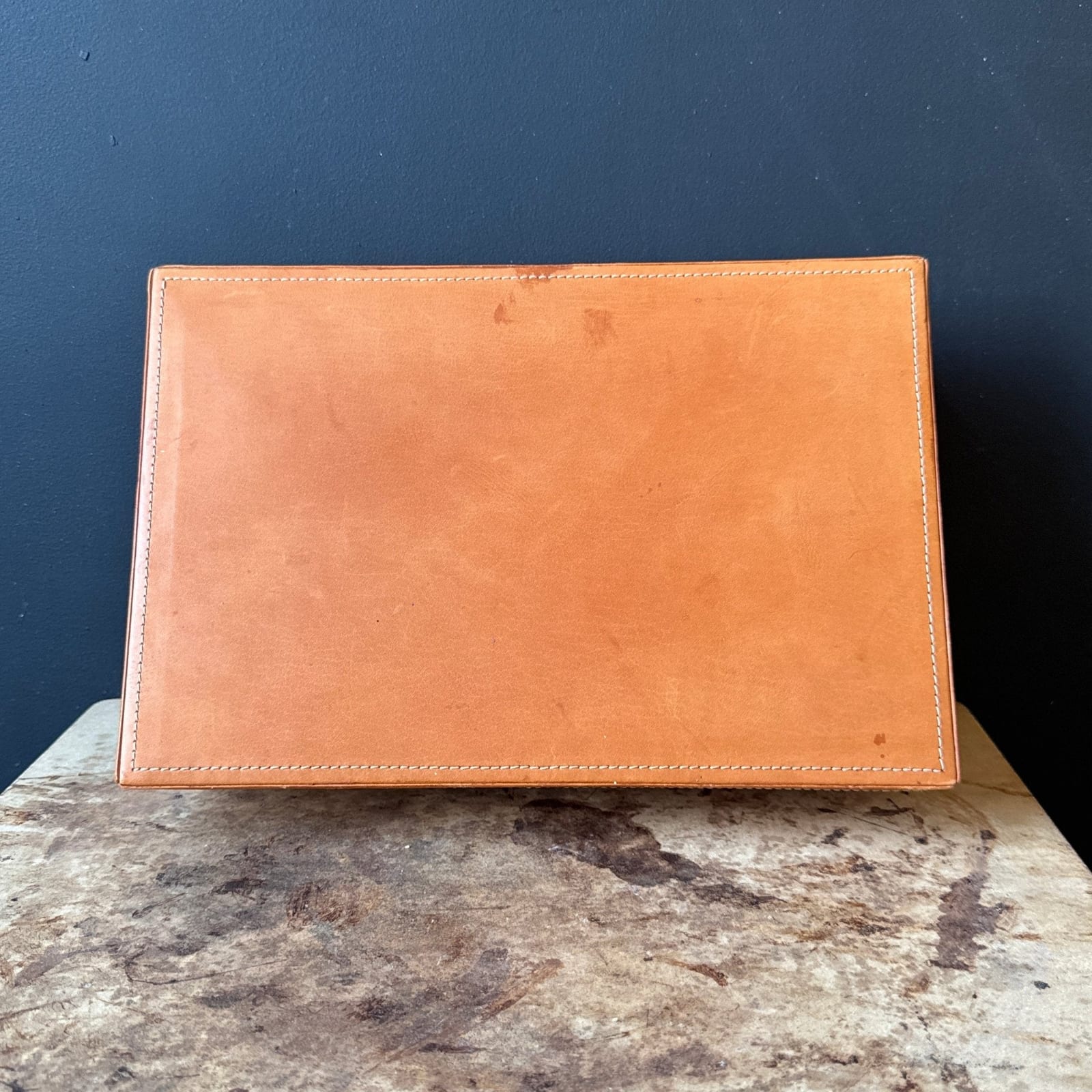 Vintage Mexican Vegetable-Tanned Leather Box - Monte Visión
